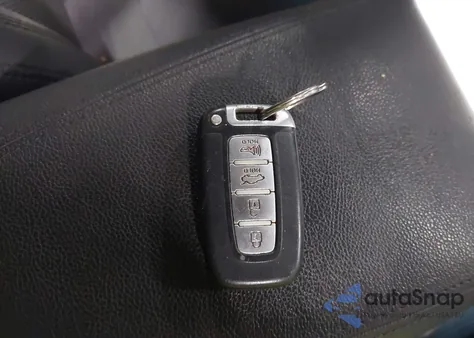 2011 Hyundai Sonata Se 2.0T from USA, damaged, VIN 5NPEC4AB8BH227401